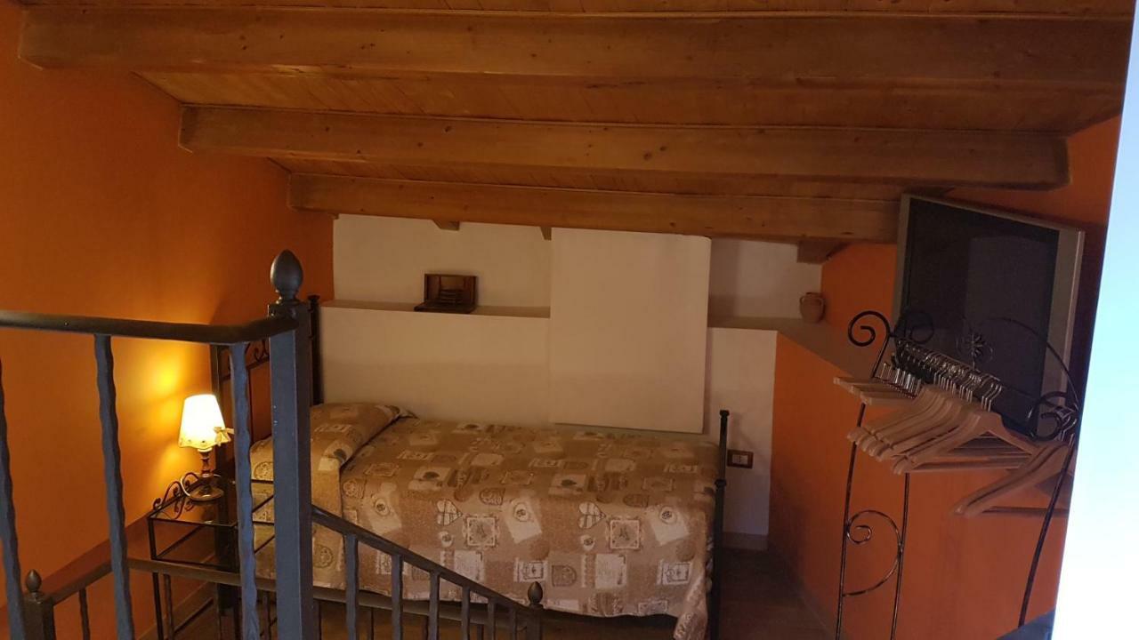 Villa Scaccia pensieri Cerchio Exterior foto
