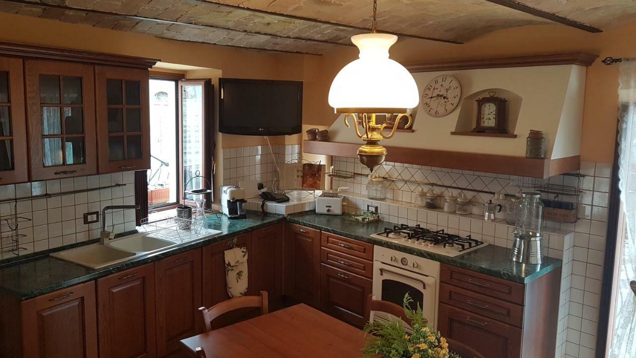 Villa Scaccia pensieri Cerchio Exterior foto